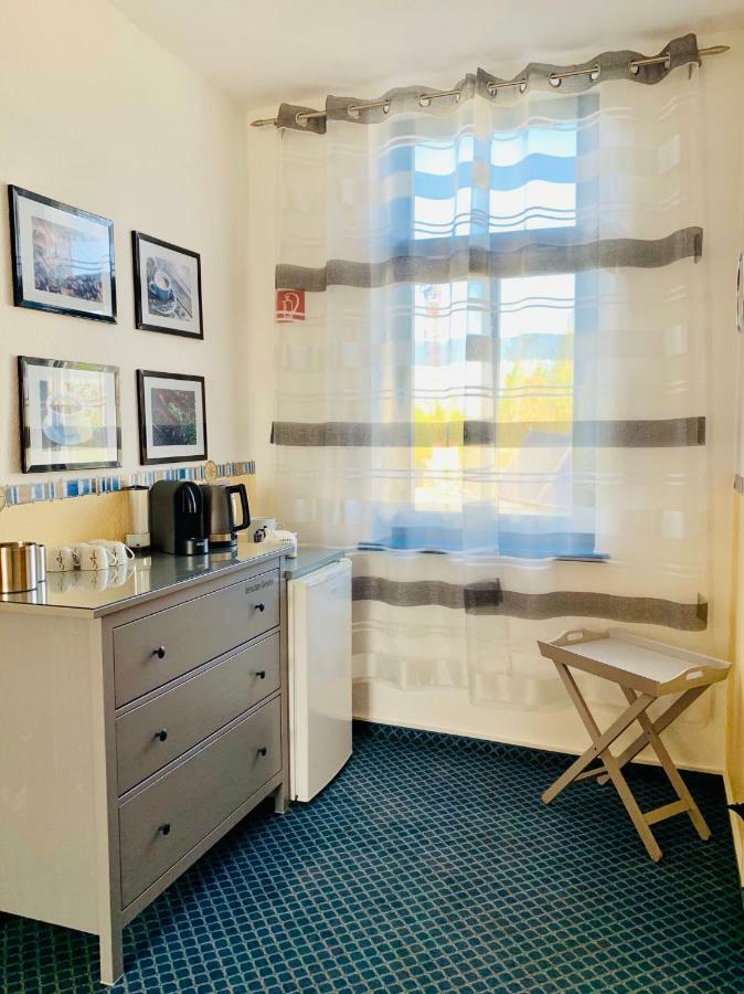 רוסטוק Hotel-Pension "Petridamm" מראה חיצוני תמונה